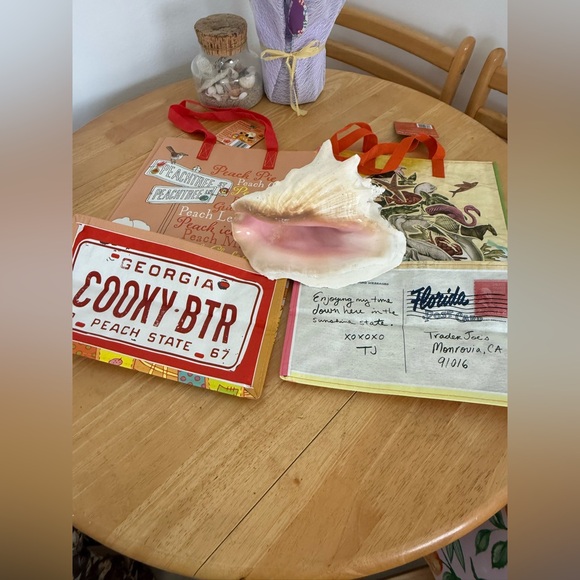 Trader Joe’s Reusable Tote Bags 2-Pack Florida & Georgia 🐊🍑 - Picture 6 of 6